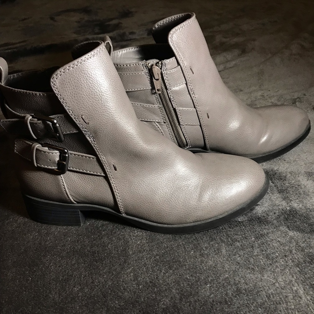 Old navy boots